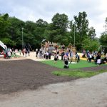 Invigning stadsparkens lekplats
